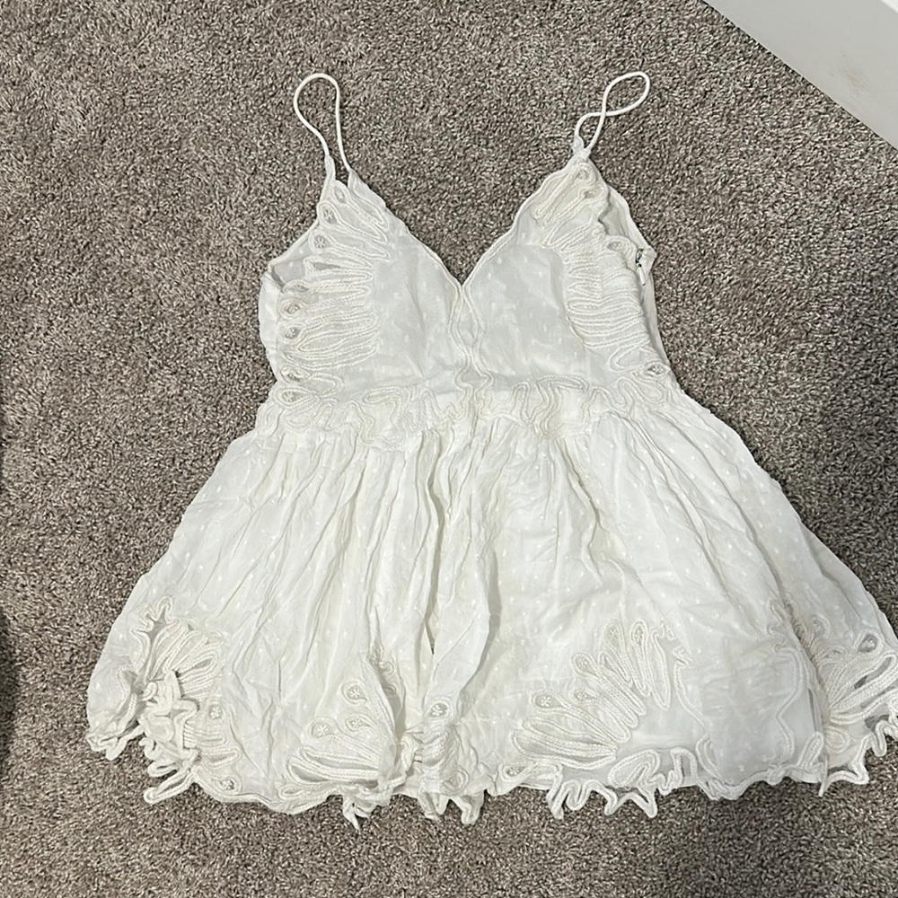 Tularosa white dress